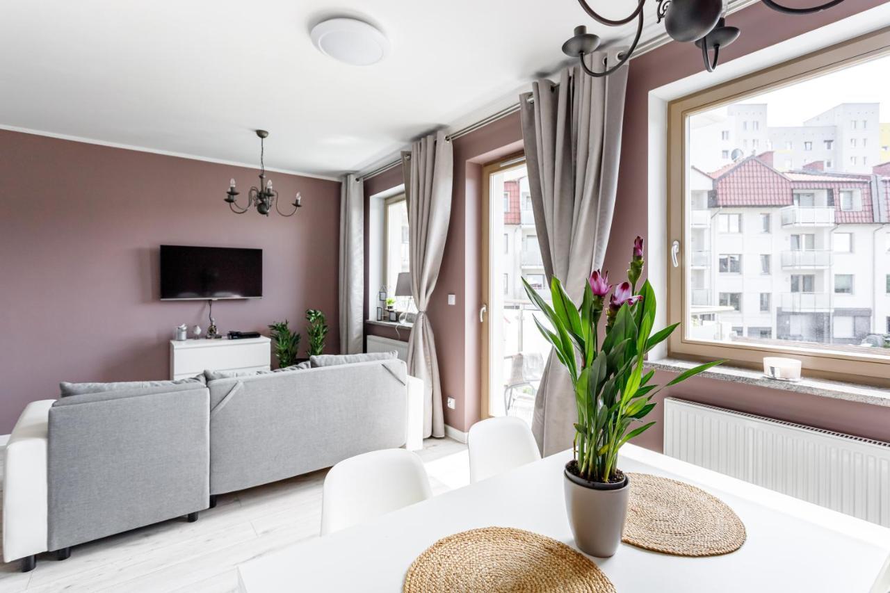 Apartament "Anna" - Kwartal Rozy Wiatrow, 15 Min Spacerem Od Plazy Свиноуйсьце Экстерьер фото